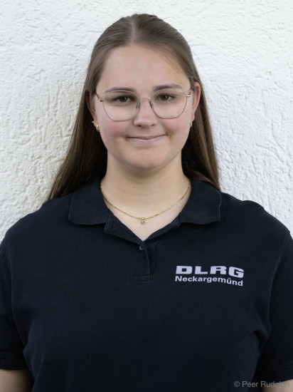 2. Vorsitzende: Lena Arnold